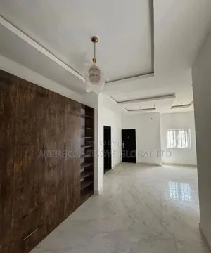2bdrm Block of Flats in Bilad Estate for rent