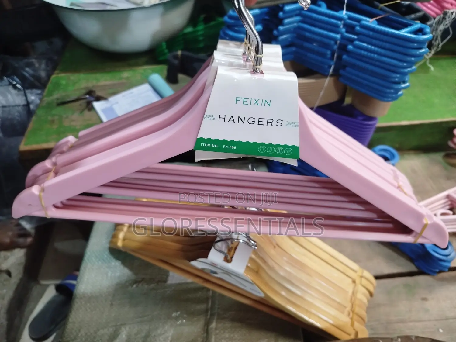 Quality Cloth Hangers