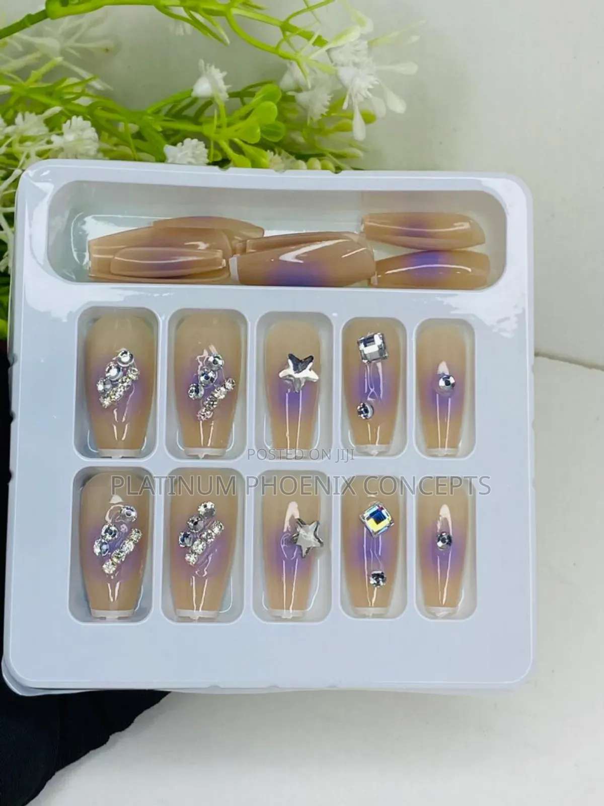Press on Nail and Glue (Adhesive Artificial Nails)