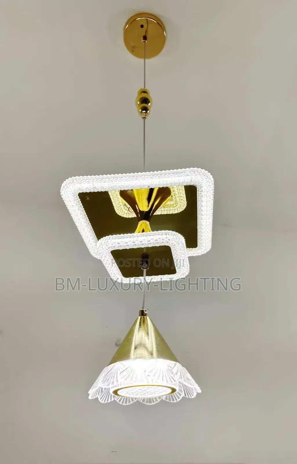 Simple Small Gold Crystal Dropping