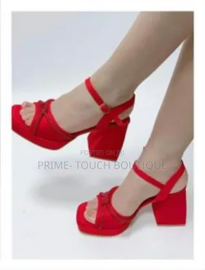 Quality Platform Sandals.