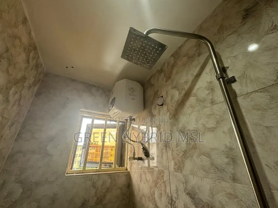 Camp David Cozy Studio Wuse 1 With 24hrs Electricity