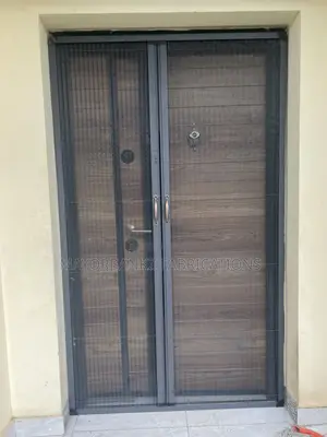 Collapsible Door Net