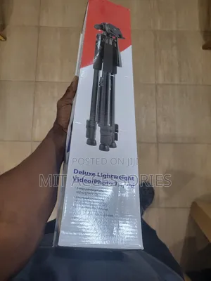 Photo - Camera and Phone Tripod