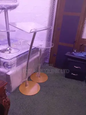 Single Stand Glass Pulpit With Side Stand