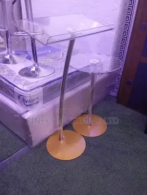 Single Stand Glass Pulpit With Side Stand