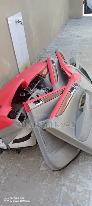 Lexus ES300 Car Dashboard