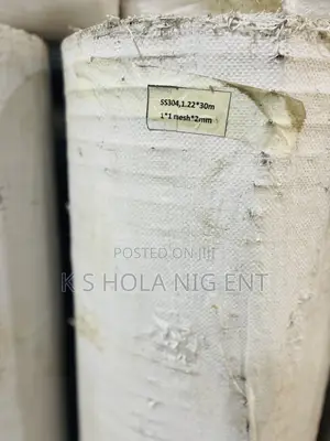 1” X 1”. 25mm X 25mm Mesh Wire