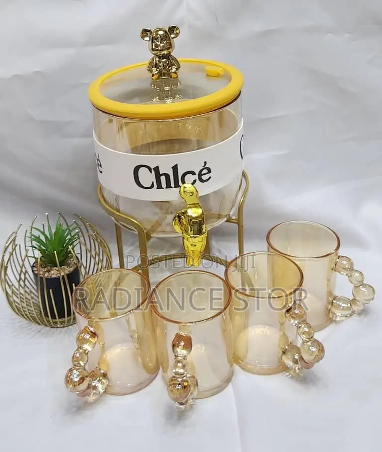 Juice/Drink Dispenser With 4 Cups