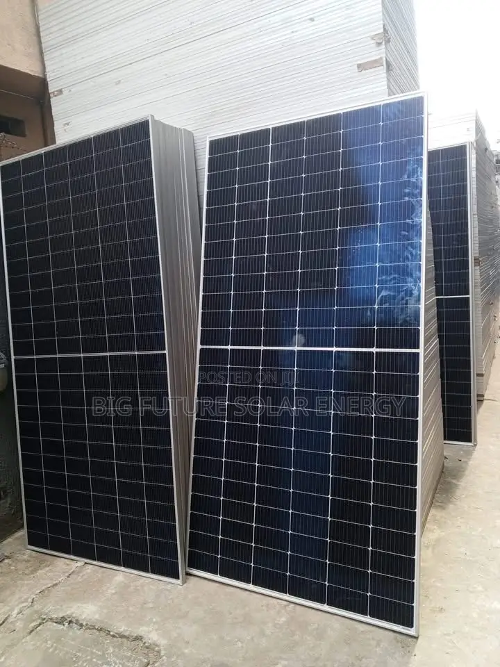 550w Canadian Solar Panel 144c
