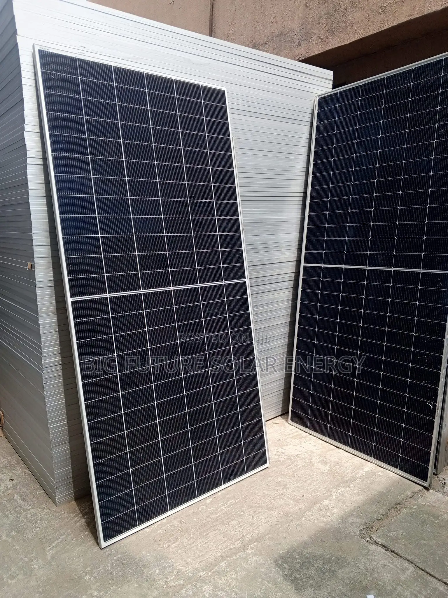 550w Canadian Solar Panel 144c