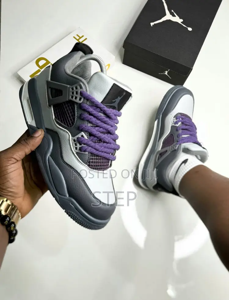 Air Jordan 4 Retros
