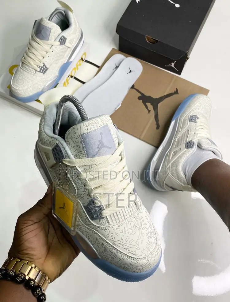 Air Jordan 4 Retros