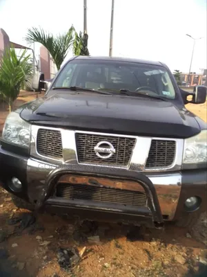 Nissan Titan King Cab XE 4x4 2005 Gray