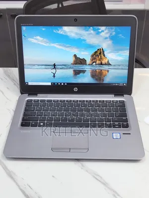 Photo - Laptop HP EliteBook 820 G3 8GB Intel Core I5 SSD 256GB