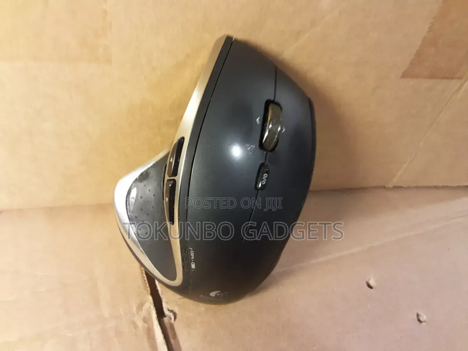 Logitech Performance Ergonomic Wireless Mouse MX Darkfield