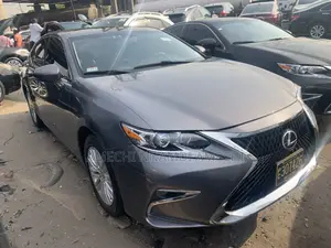 Lexus ES 350 FWD 2014 Gray