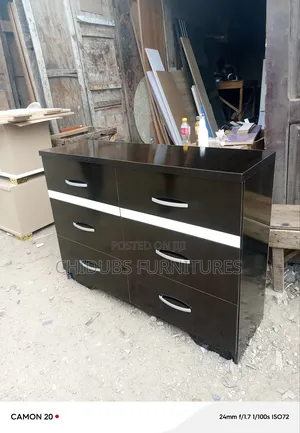 Quality Chest of Drawer