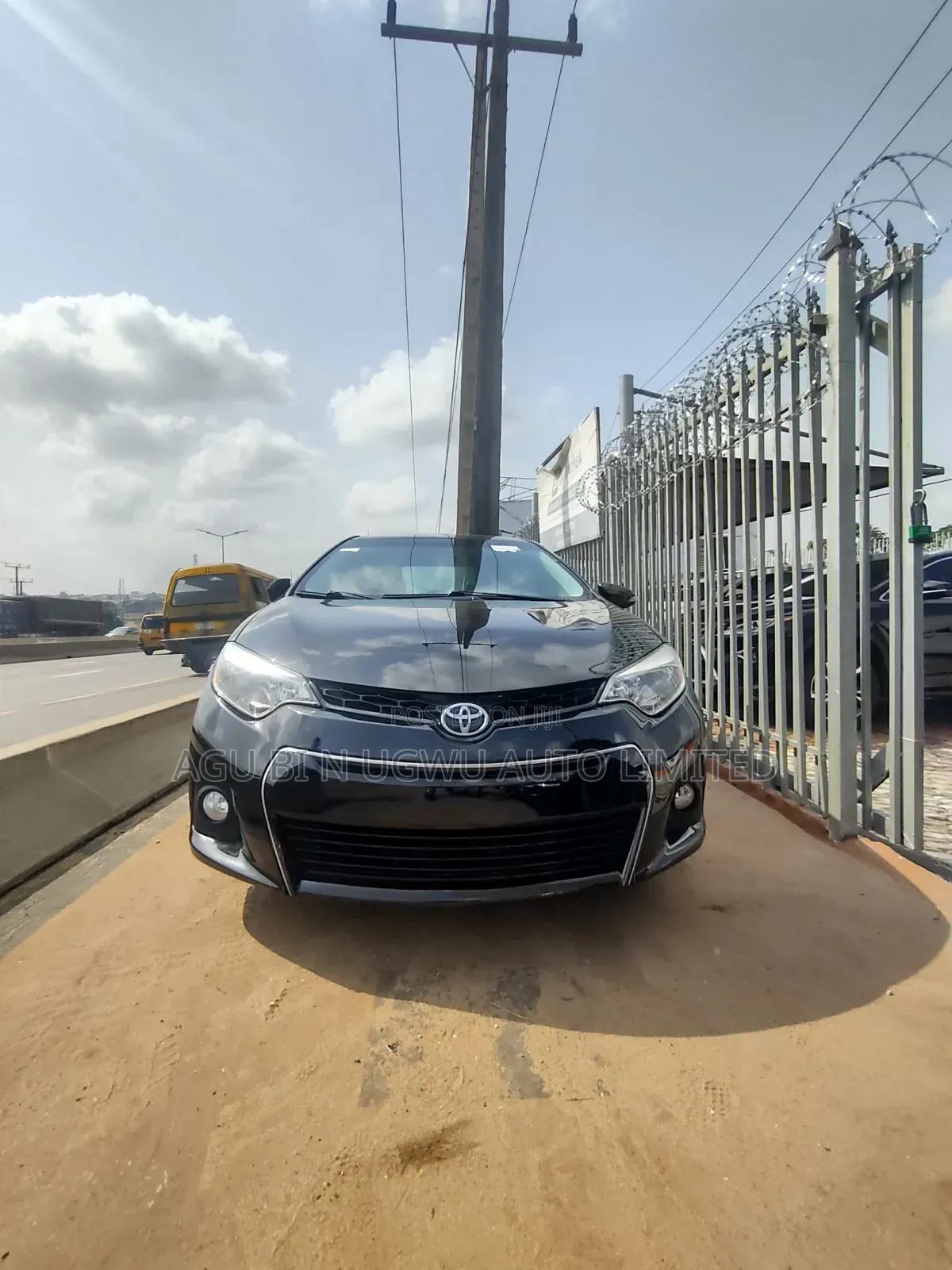Toyota Corolla 2016 Black