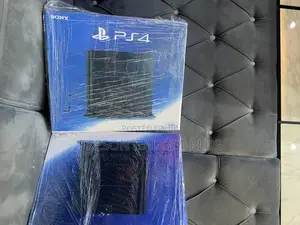 Brand New Ps4 Fat With Complete Accessories
