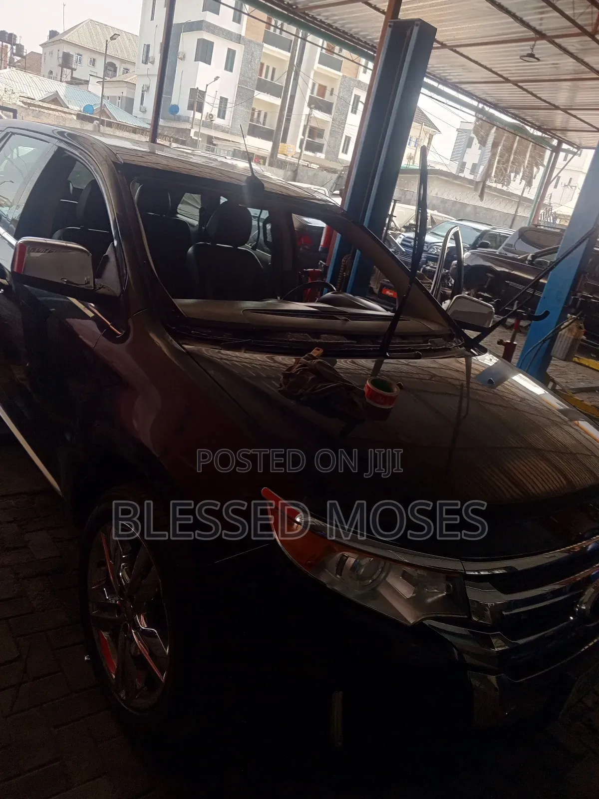 Ford Edge 2010 Front Windscreen