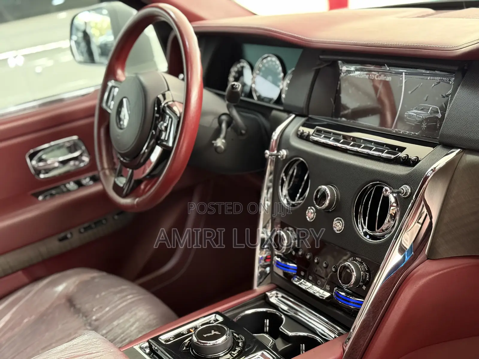 Rolls-Royce Cullinan Base 2020 White