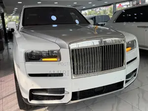 Rolls-Royce Cullinan Base 2020 White