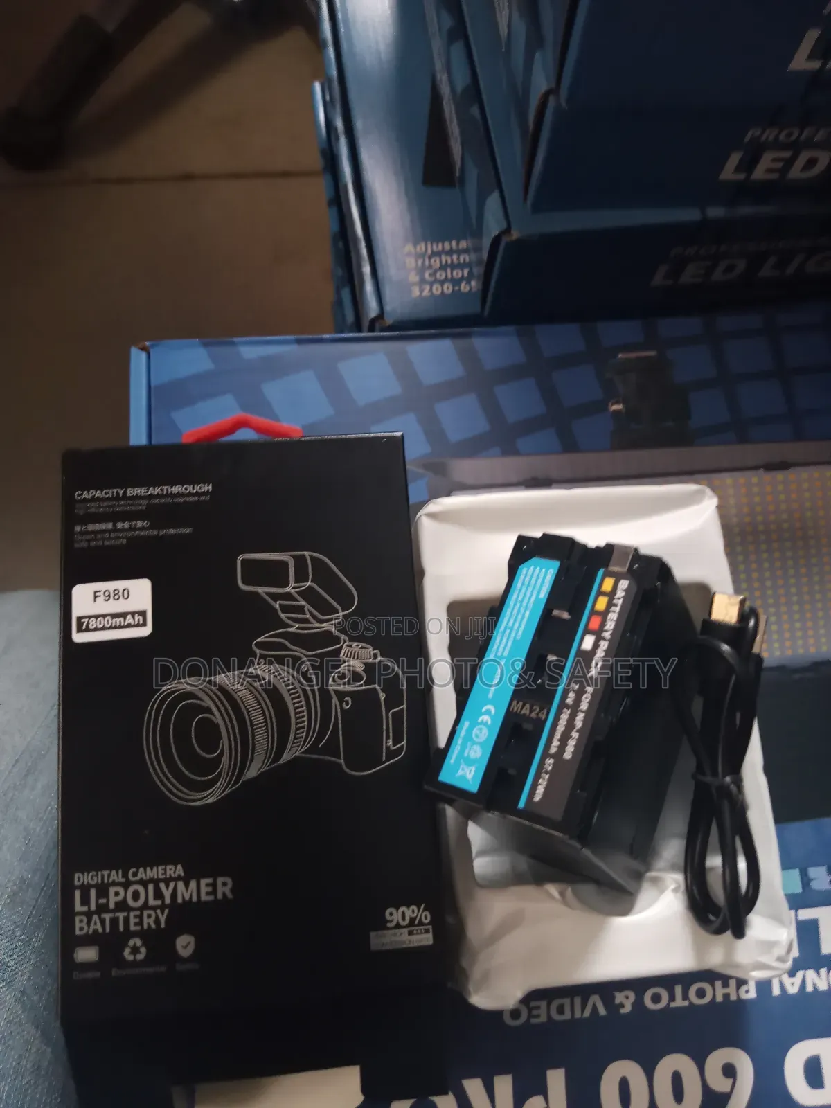F980 Digital Camera Battery