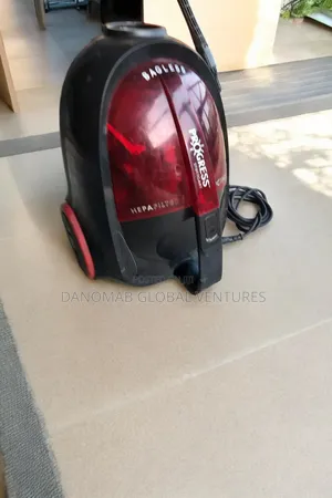 Smart Standard Vacuum Cleaner for Domestic Cleaning Jobs