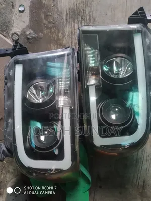 Head Lamp Tundra 2010 Set Yahou