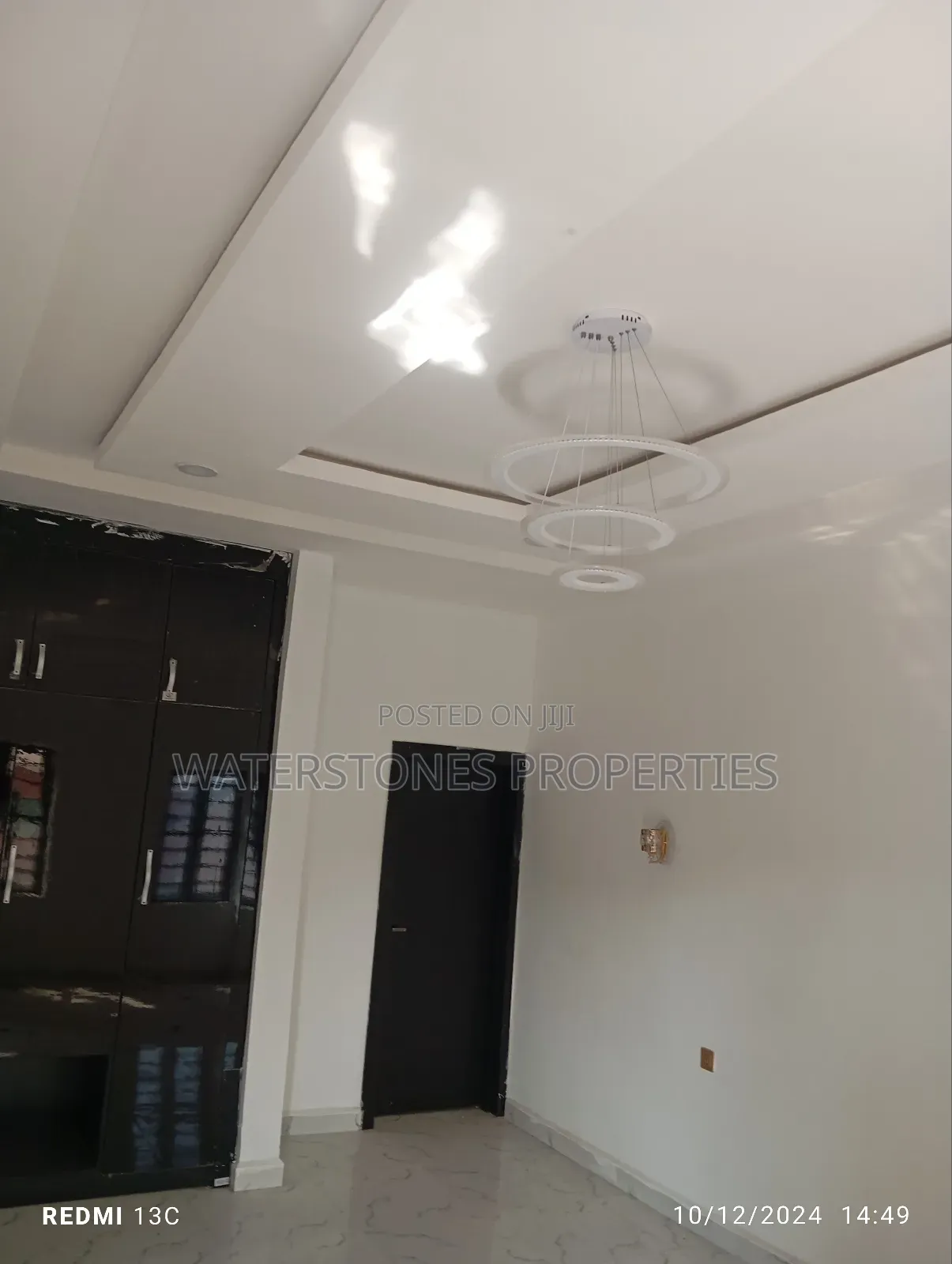 3bdrm Block of Flats in Asaba, Oshimili South for rent
