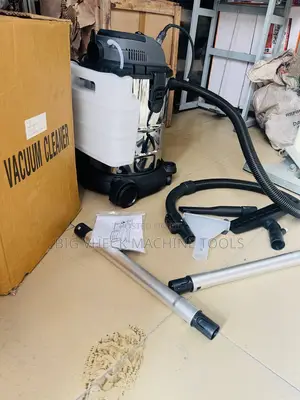 Extractor Vacuum Cleaner Wet and Dry With Blower 4in1