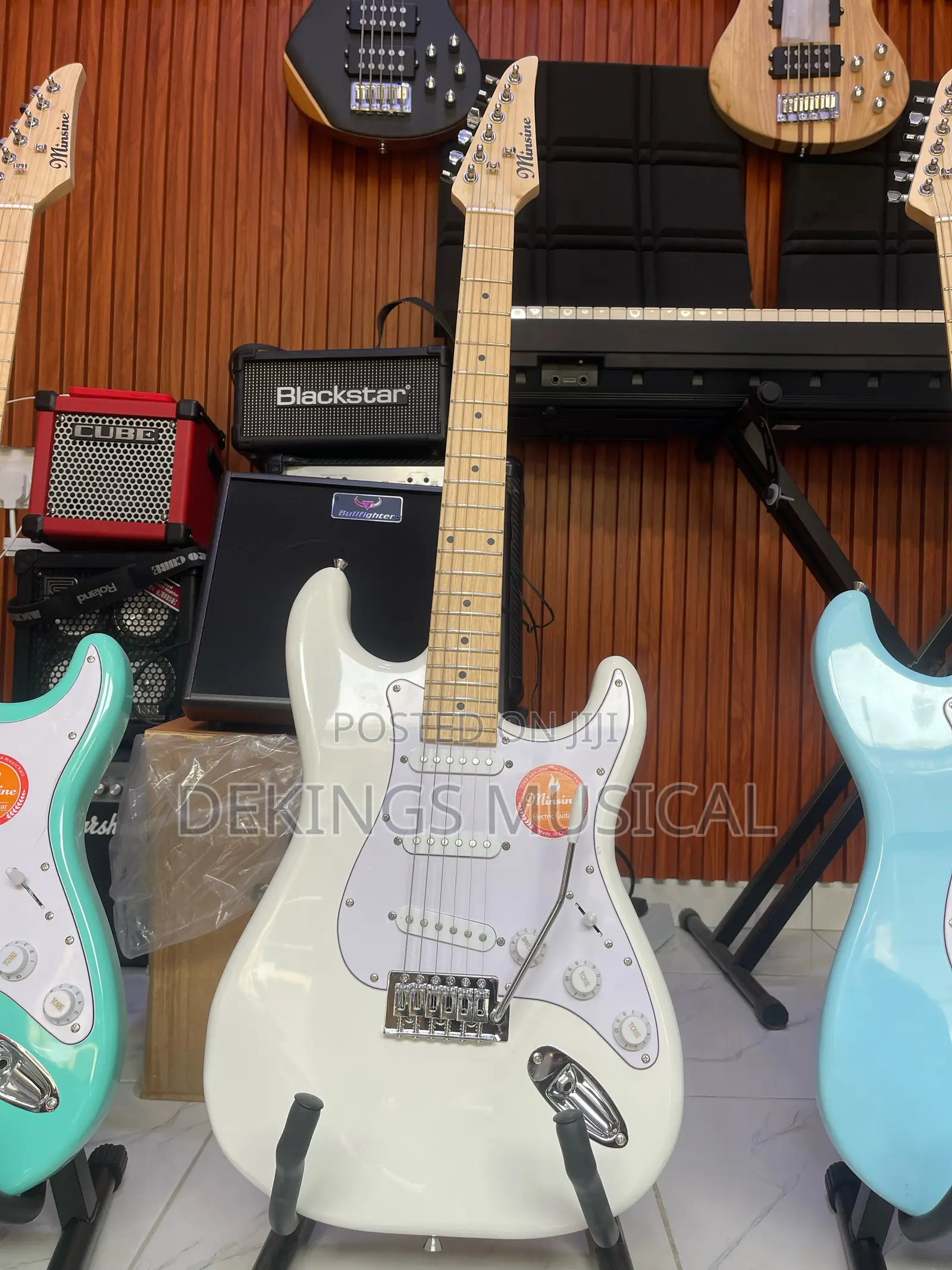 Minsine Stratocaster Electric Guitar