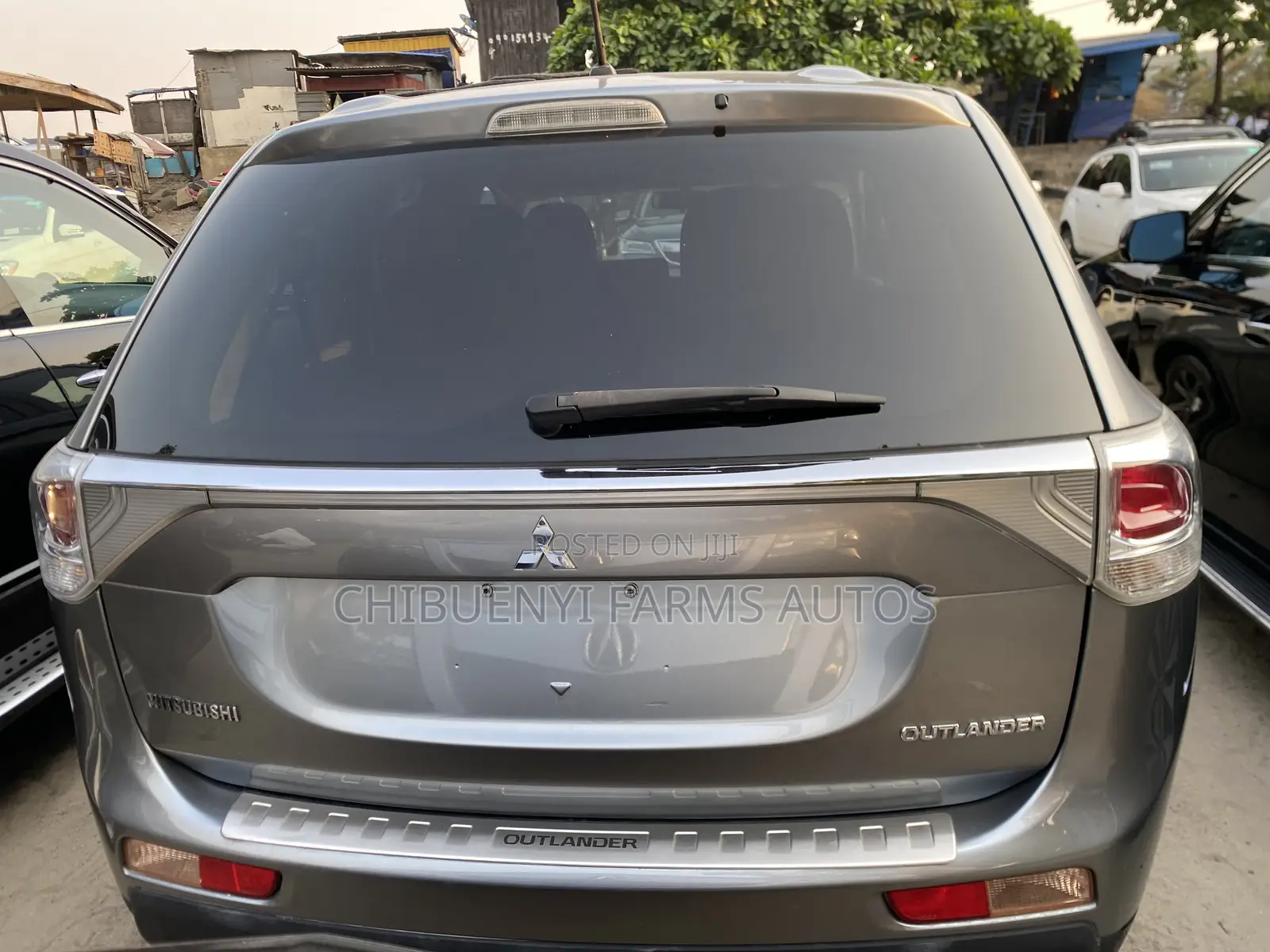 Mitsubishi Outlander 2015 Gray
