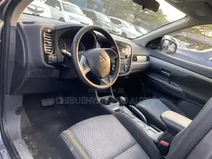 Mitsubishi Outlander 2015 Gray