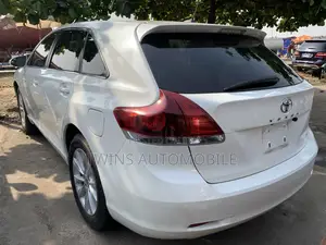 Toyota Venza 2015 White