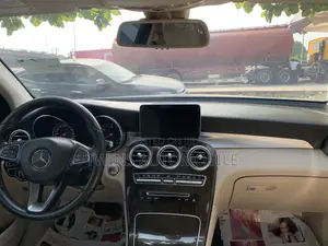 Mercedes-Benz GLC-Class 2018 White