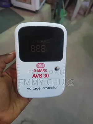 D Marc Avs 30ams Voltage Regulator