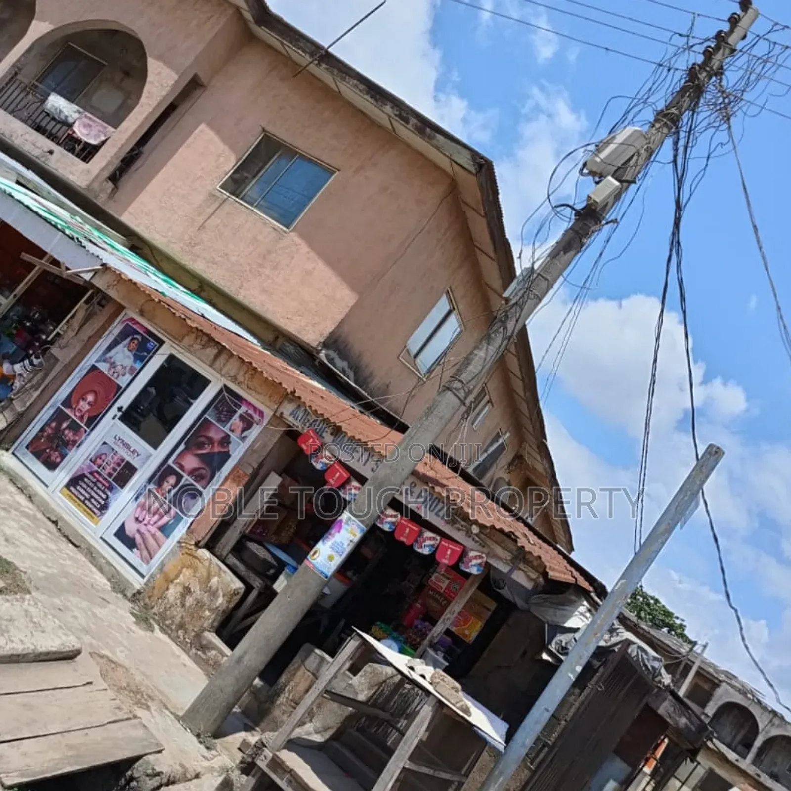 2bdrm Block of Flats in Ayobo Ipaja Road, Baruwa for sale