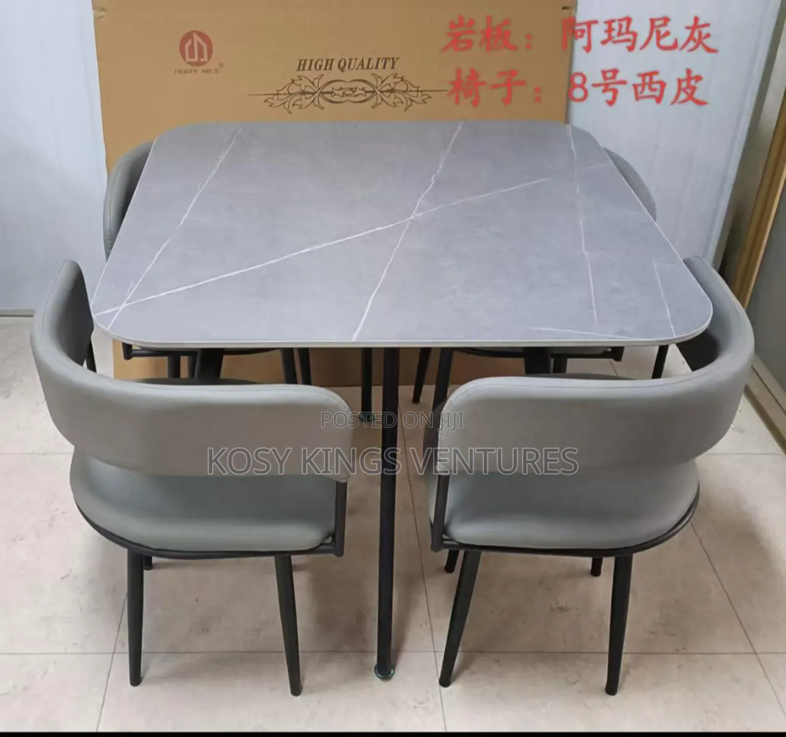 Luxurious Marble Dinning Set