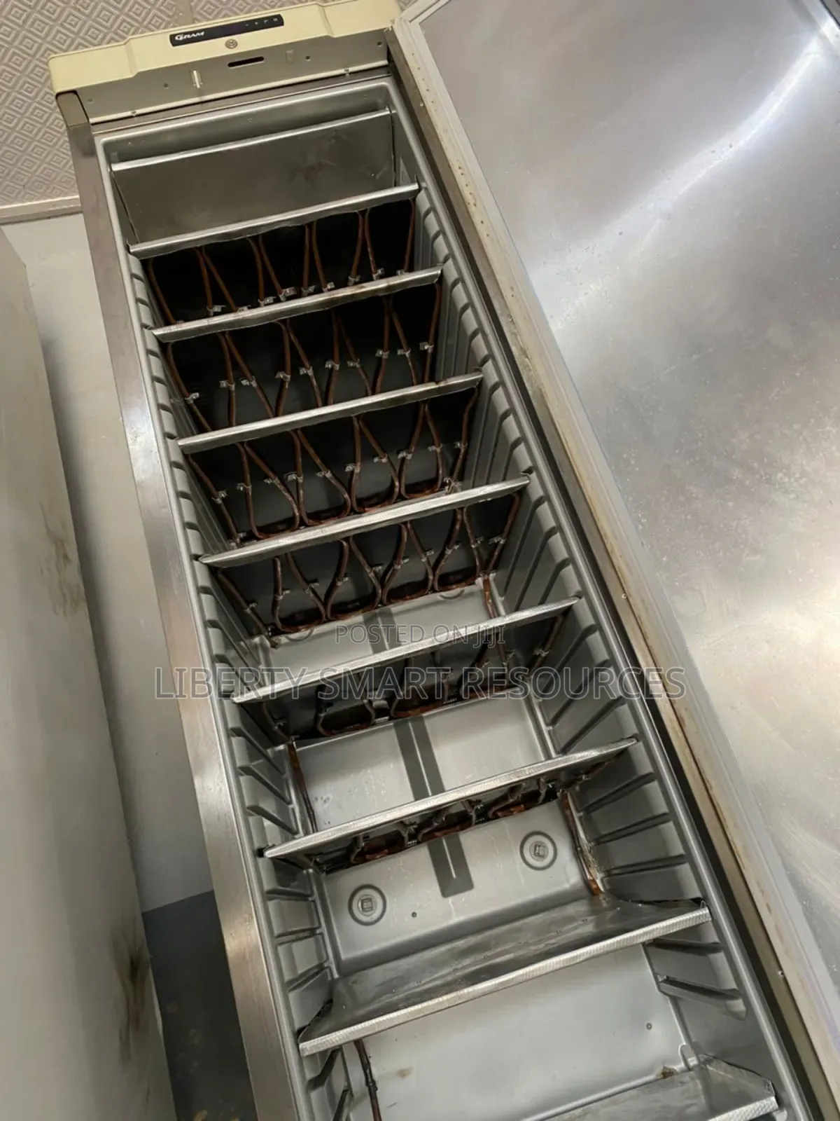 Ice-Block Maker Machine (64- -24pcs Ice Blocks)
