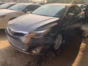 Toyota Avalon XLE Premium 4dr Sedan (3.5L 6cyl 6A) 2015 Gray