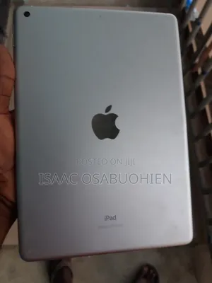 Apple iPad 10.2 (2019) 128 GB White