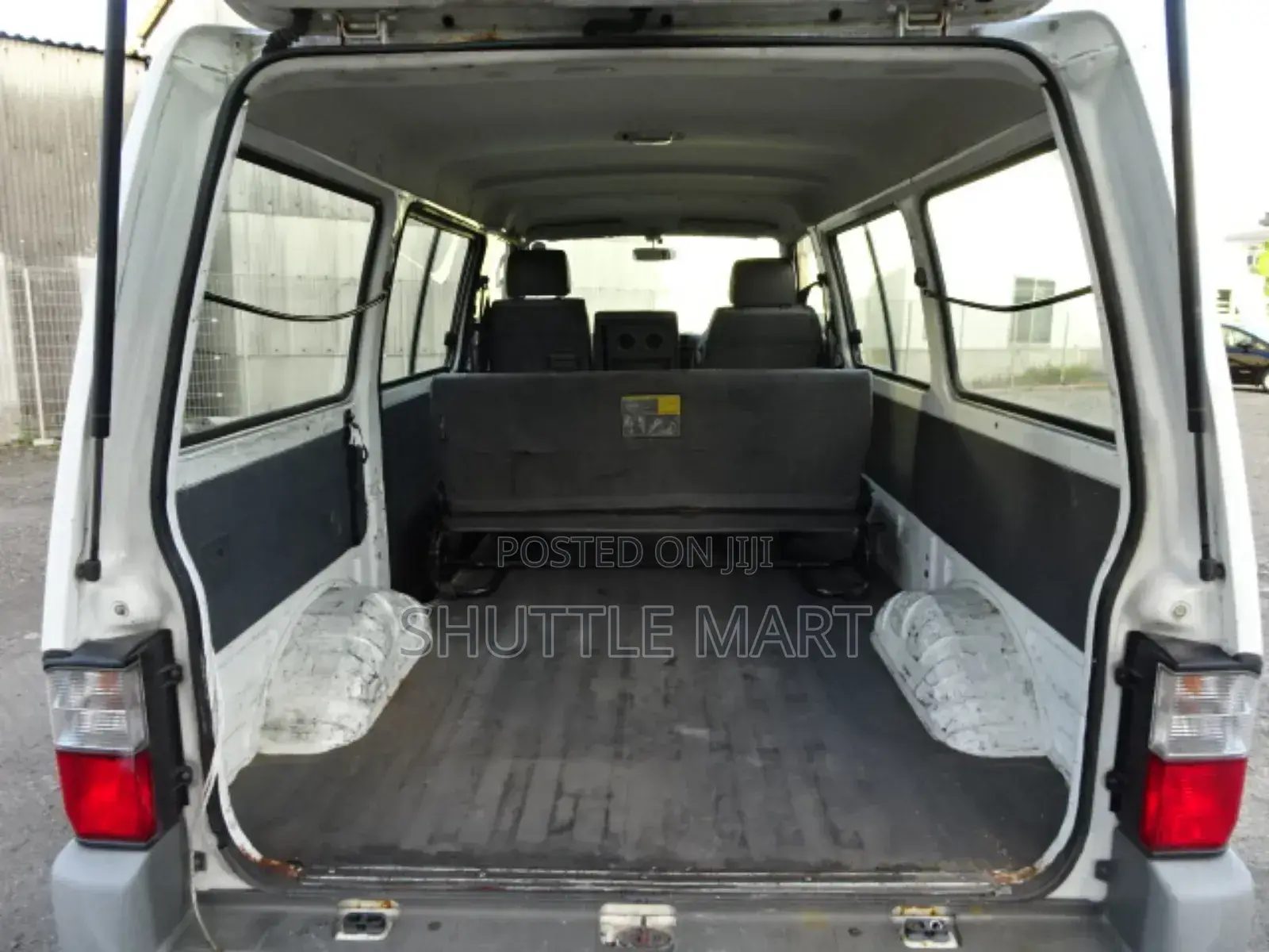 Mazda Bongo 2005 White