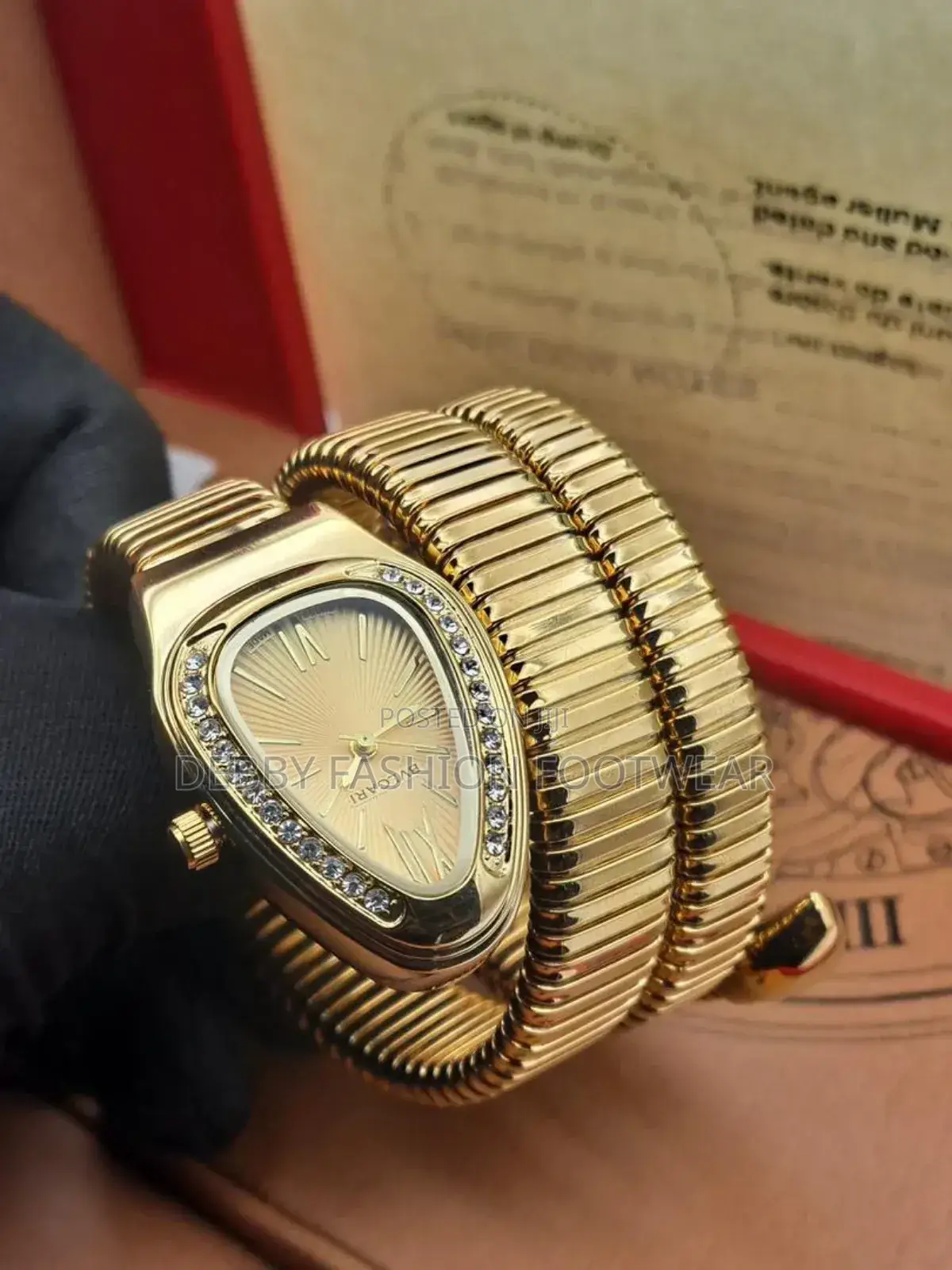 Bulgari Quality Ladies Chain Watch