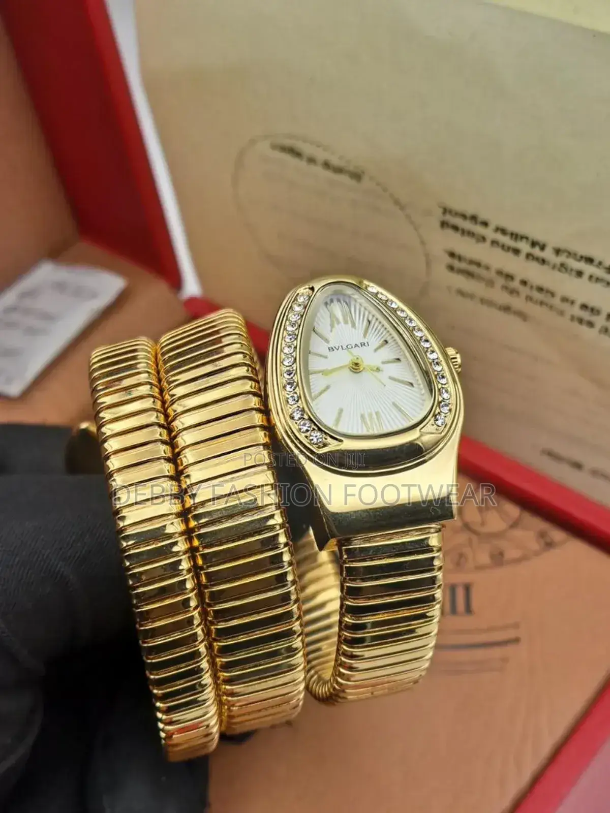 Bulgari Quality Ladies Chain Watch