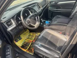 Toyota Highlander 2015 Black