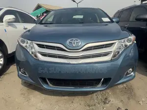 Toyota Venza AWD 2010 Blue