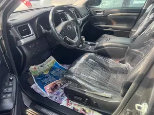 Toyota Highlander 2018 Gray