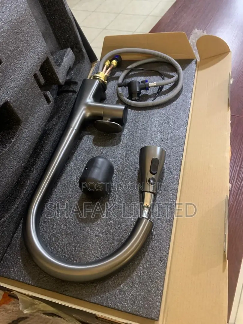 Luxury Touch-Less Sensor Kitchen Faucet